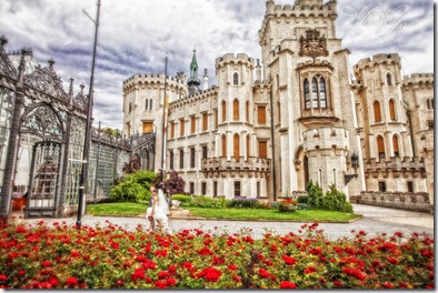 Свадебные фотографии из чешкого замка Глубока