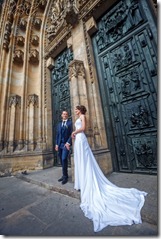 Фотографии со свадьбы - замок Емниште и старая Прага